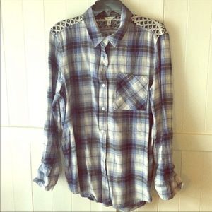 Aeropostale Blue Tribal Flannel (L)